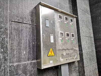 低壓配電柜合作溫州機電技師學院濱海工業(yè)園區(qū)新校區(qū)項目【千亞電氣】